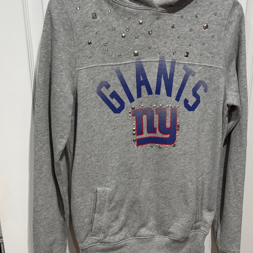 Gray Giants  Sweater by PINK size small